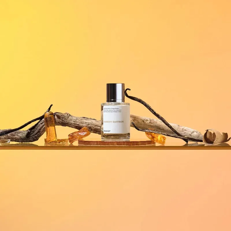 Dossier Ambery Saffron 1.7 Oz (50ml) Eau de Parfum Spray عطر عطر للجنسين رذاذ عطر جديد في الصندوق
