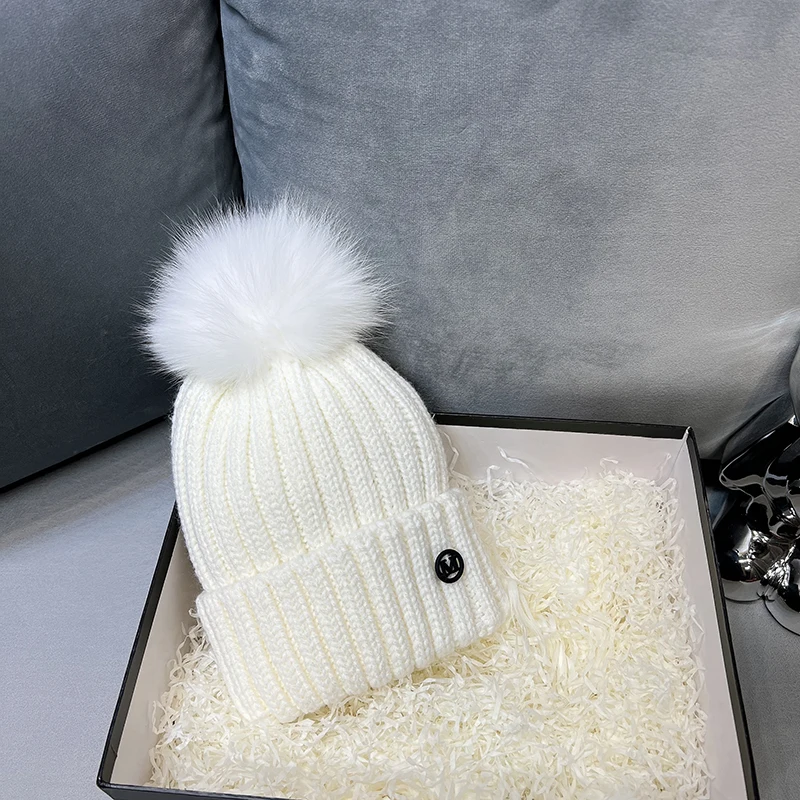 Winter Real fox Fur Pom Pom Knitted Beanies For Women Fashion Warm pompoms Natural Beanies Female Thick Hats