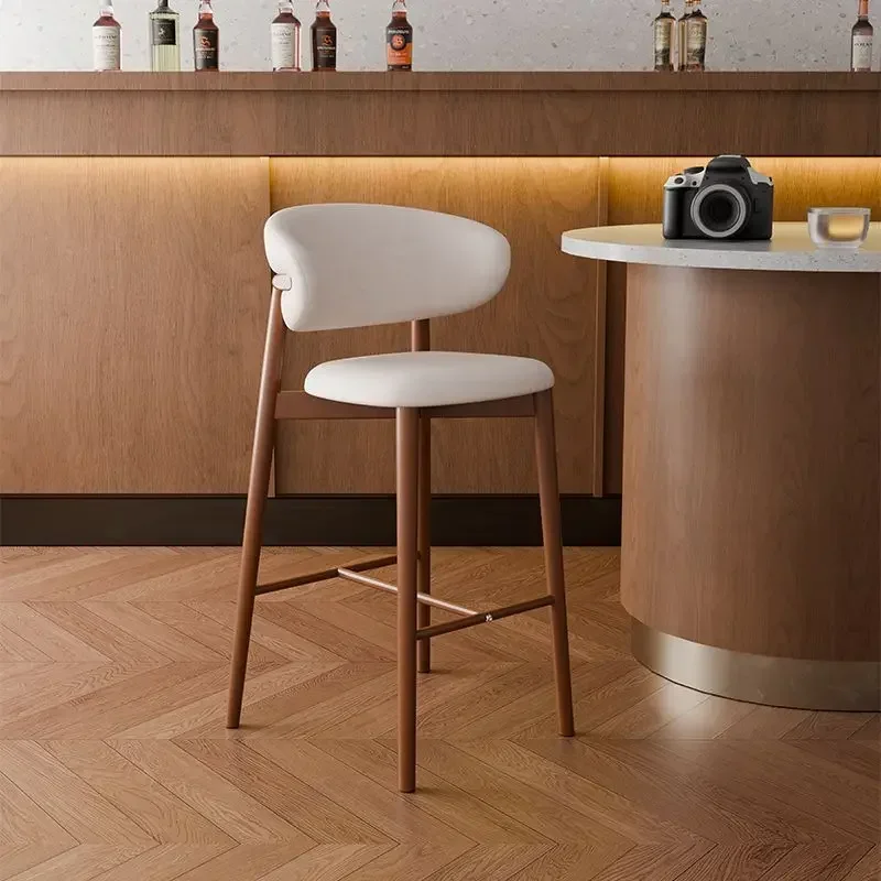 Estructura de metal nórdica, ajuste suelto informal lujoso, cuerpo súper cómodo, respaldo ergonómico, silla de bar, comedor, sala de estar