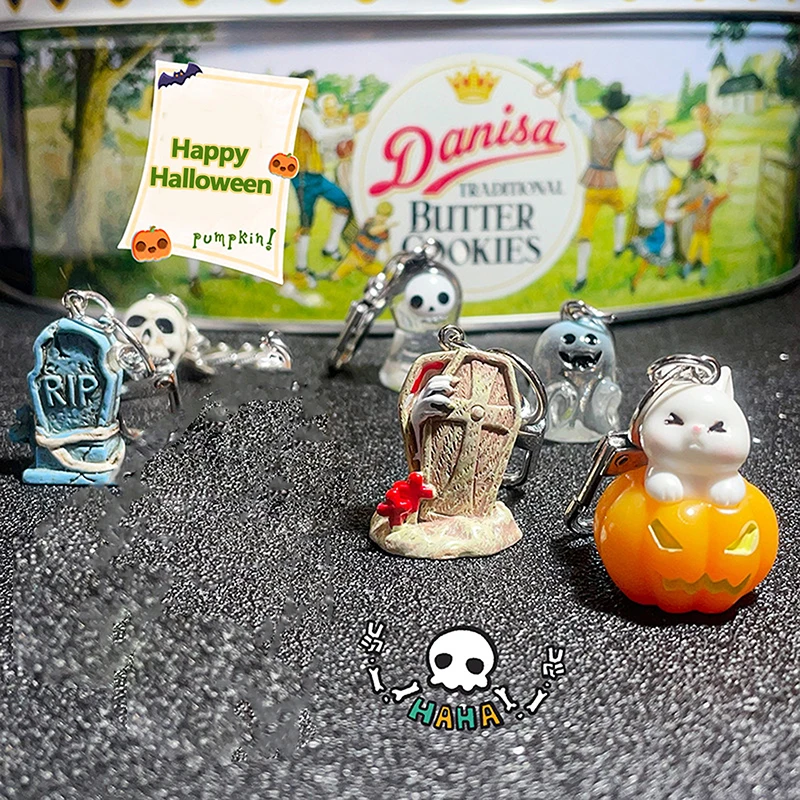 Cartoon Cute Halloween Charms Creative Skeleton Ghost Tombstone Keychain Pendant Bag Ornaments Halloween Party Decorations Gifts