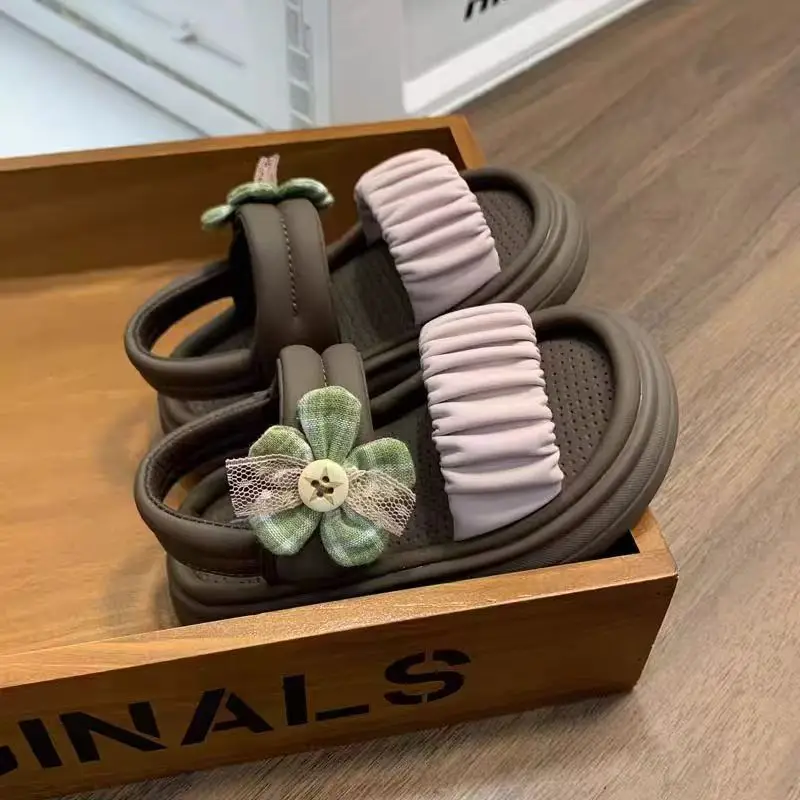 Little Girls Strappy Leather Sandals with Cute Bow 2026 New Summer Kids Chunky Barefoot Sandals Simple Trendy School Water Shoes