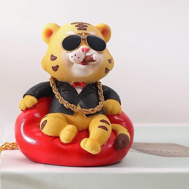 Car Sofa Tiger Ornament Domineering Sofa Tiger Console Dashboard Animal Action Figure Auto Interior Accessories