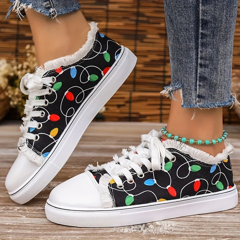 

Large-Sized Casual Women's Canvas Shoes Fashionable Lace-Up Flat Design for Spring And Autumn