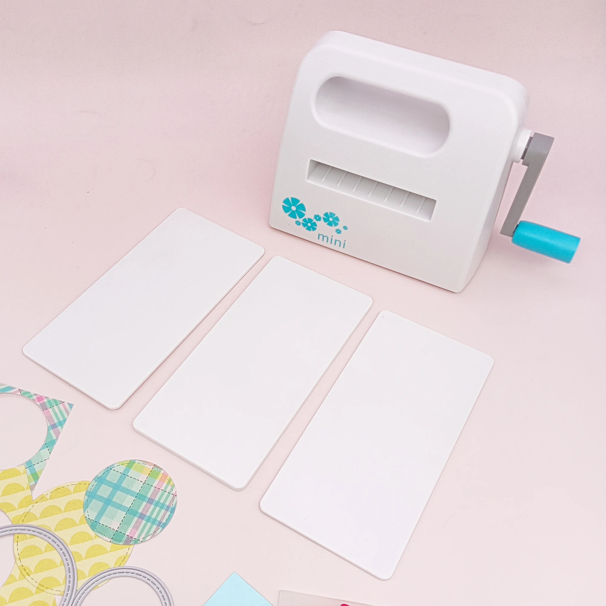 Mini Metal Cut Die Mamchine Embosssing Folder for Die Cut Paper Craft Scrapbook
