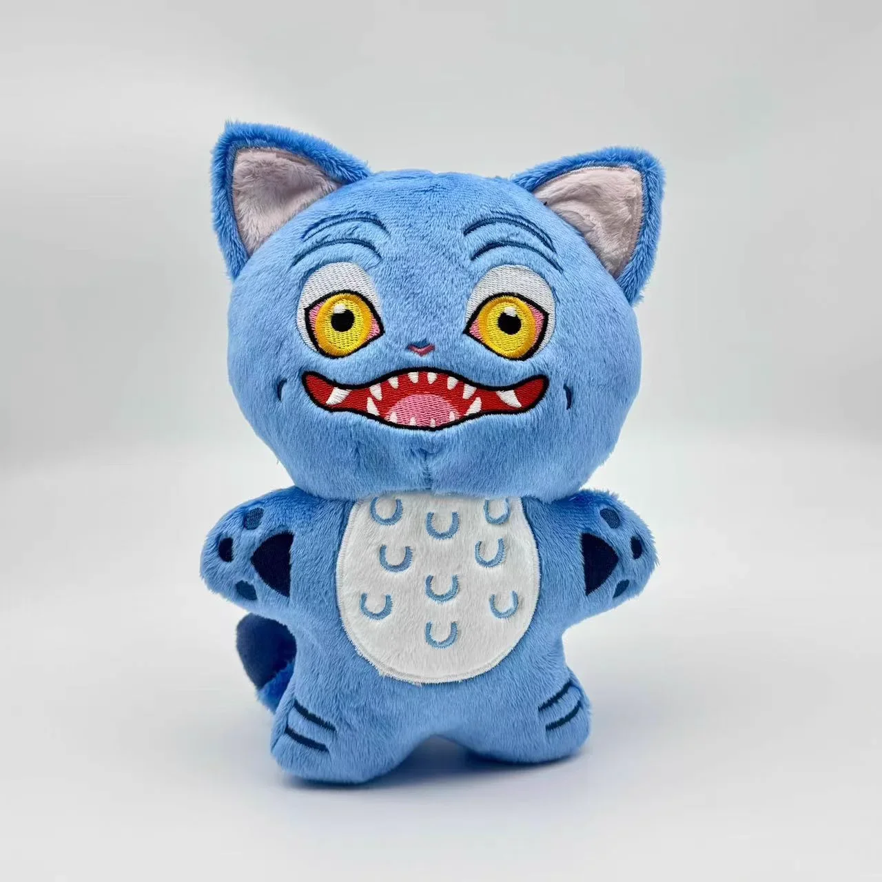 Anime kpop demônios caçadores de pelúcia bonito roxo tigre chapéu preto pega com 3 olhos monstro caça menina grupo recheado para fãs presentes