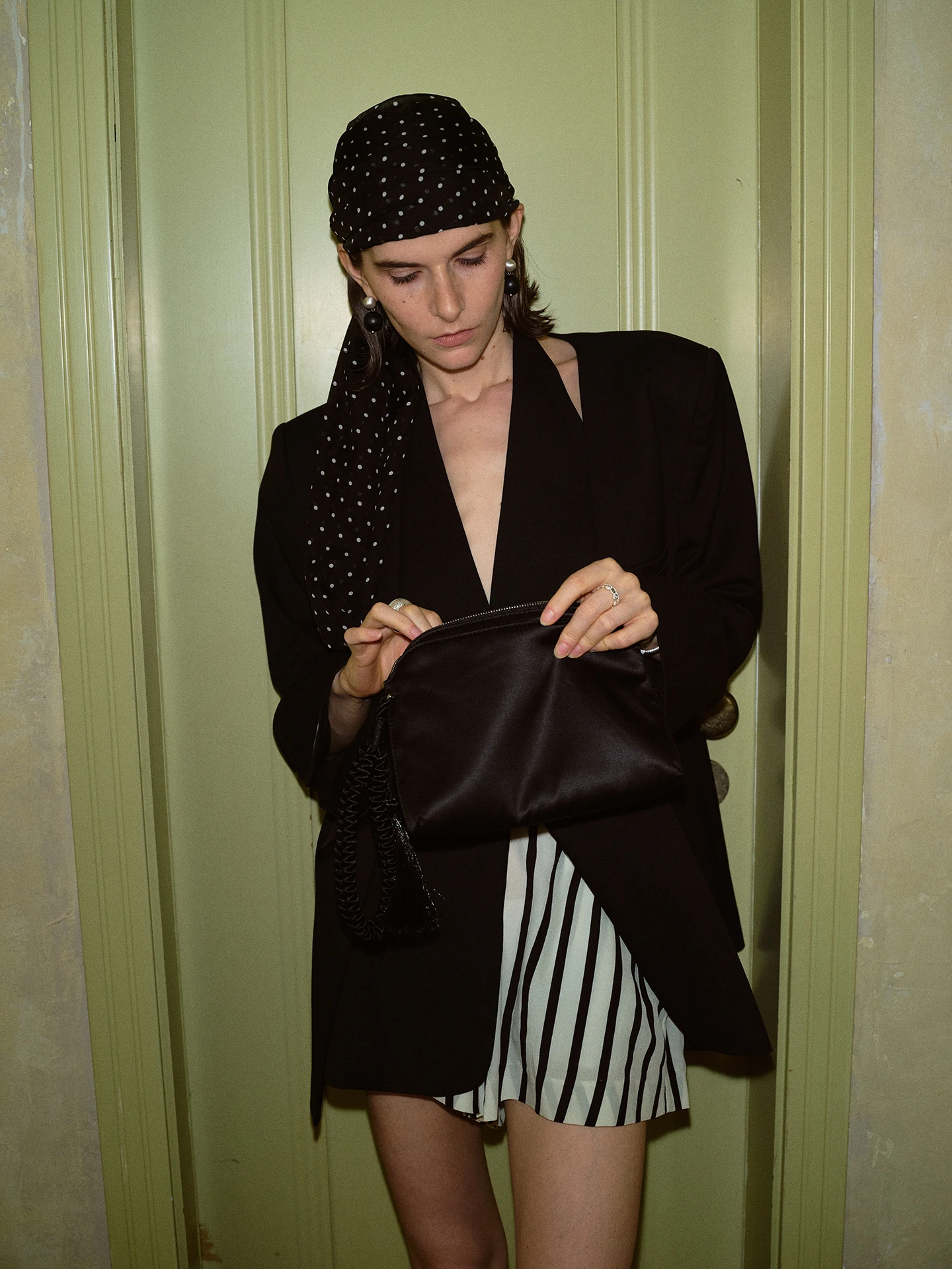 

Ele Bla Woolen Vest Ne Hanging Loose Fit No Collar Top Quali Faionable Vintage Sle Women's Busin Suit