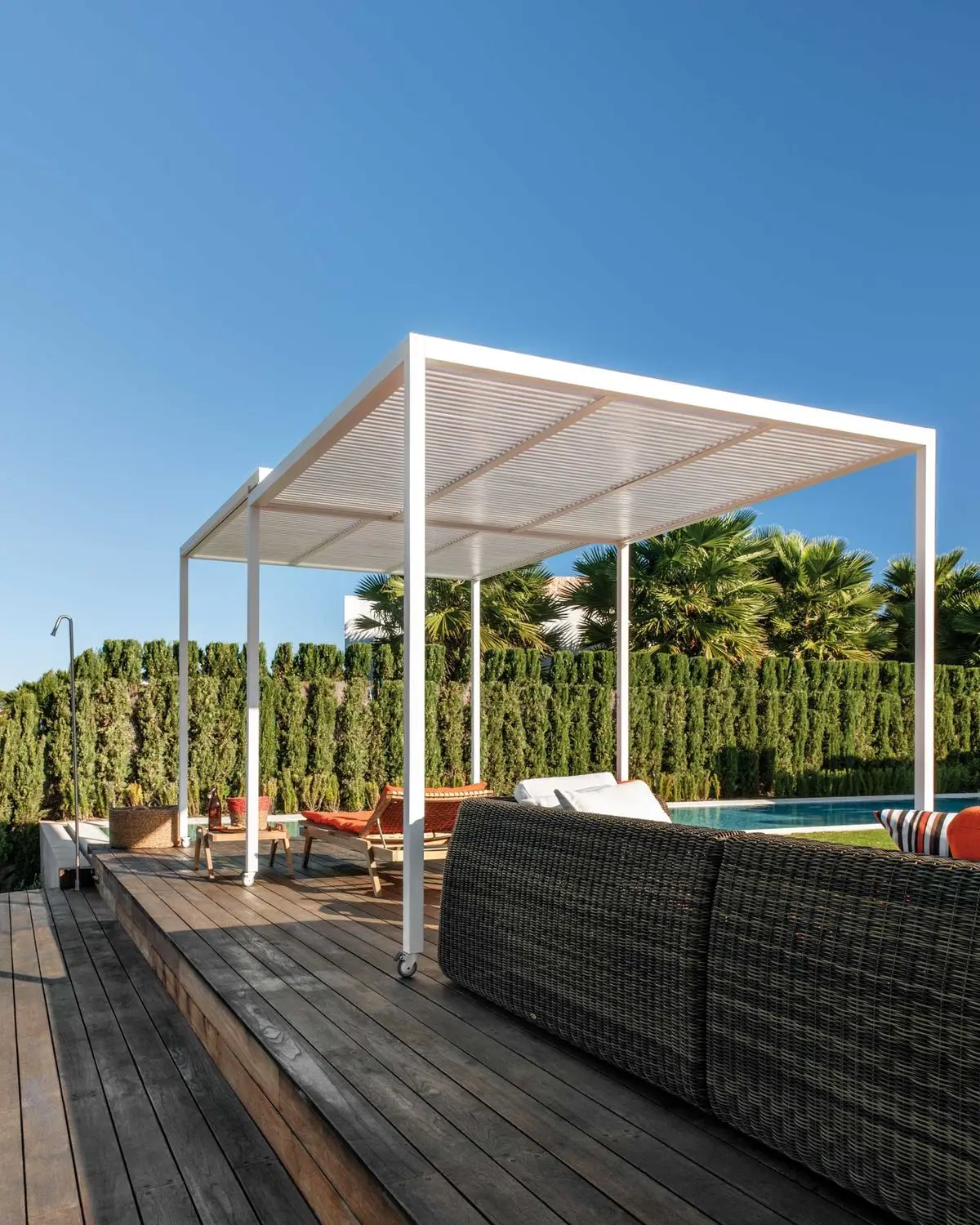 High Quality Aluminum Alloy Outdoor Pavilion with Lights Modern Design White Powder Coated Gazebo DIY Assembly Party Pergola view 6