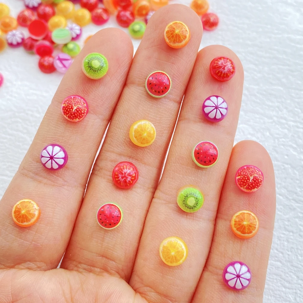 50 Uds. De Mini naranjas coloridas de resina, sandías, adorno de cabujón con parte posterior plana de Kiwis, fabricación de joyas, ropa para el cabello para manicura