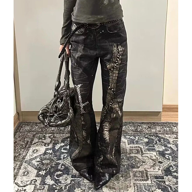 Grunge Python นูนช่างไม้ไม่สมมาตรกางเกงยีนส์ Gothic Dark Street Micro Flares กางเกง CROSS Patchwork กางเกงยีนส์สีดํา