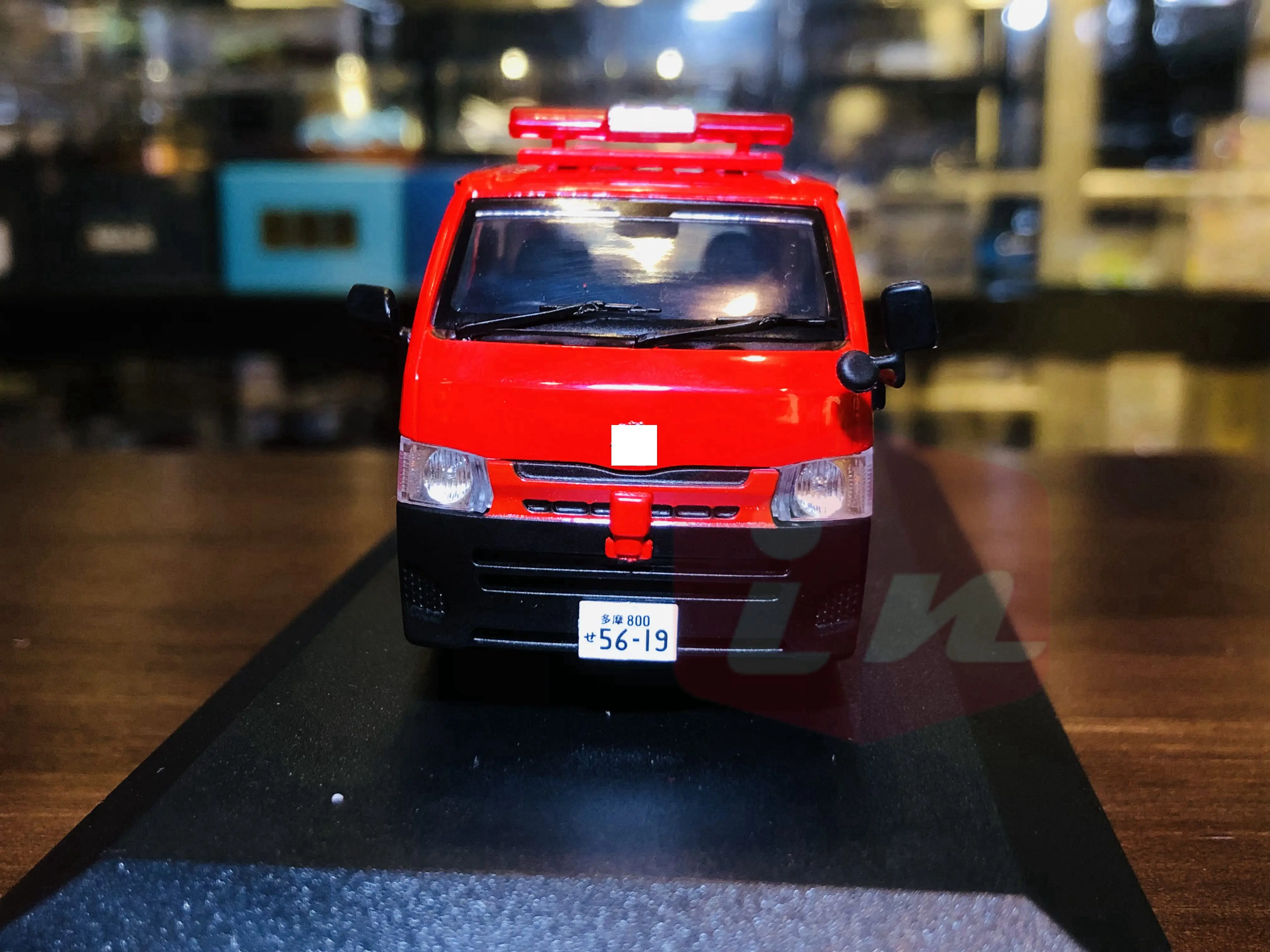 Model1 1:43  Hiace  Tokyo Antenna Diecast Model Car Collection Limited Edition Hobby Toys