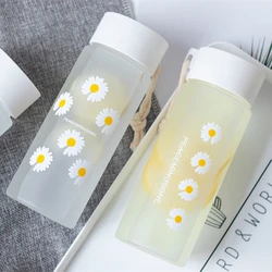 Top Selling Small Daisy Transparent Plastic Water Bottles BPA Free Creative Frosted Water Bottle With Portable Rope Travel Cup