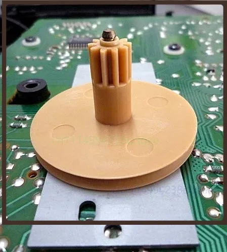 1PCS CD Tray Loading Gear For Marantz CDM9 & Philips CD930 CD931 CD950 CD951 Player Mechanism