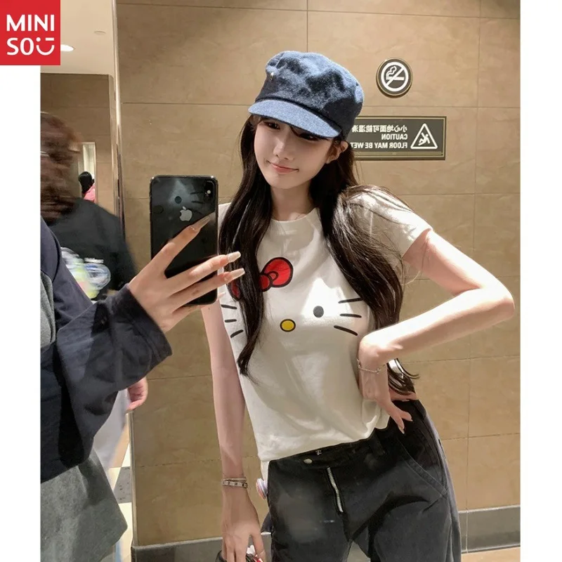 

Miniso American Baddie Cat Tee, Retro Crop Top, Petite Slim Fit Shirt