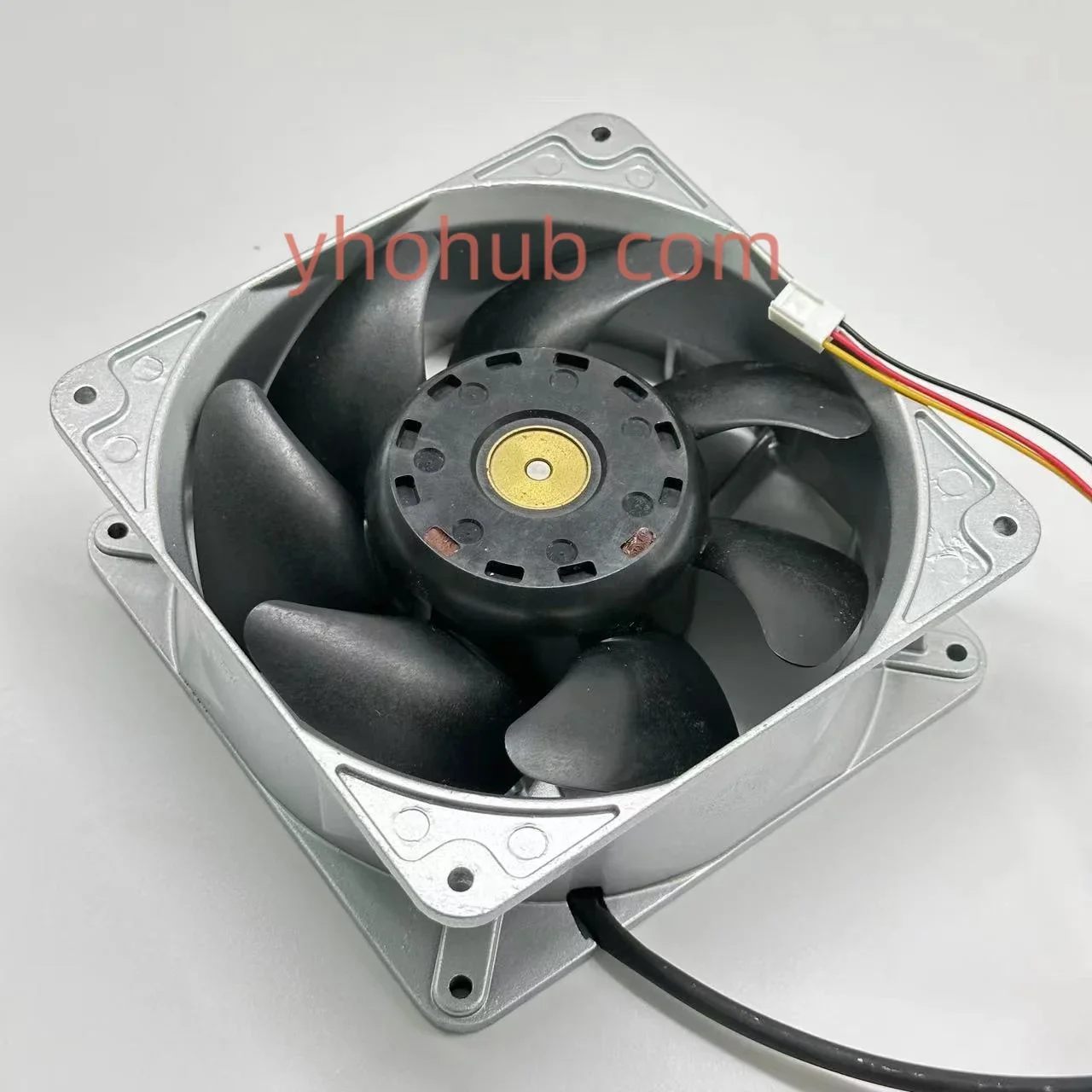 Sanyo Denki 109L1412H1D03 DC 12V 0.73A 140x140x38mm 3-Wire Server Cooling Fan