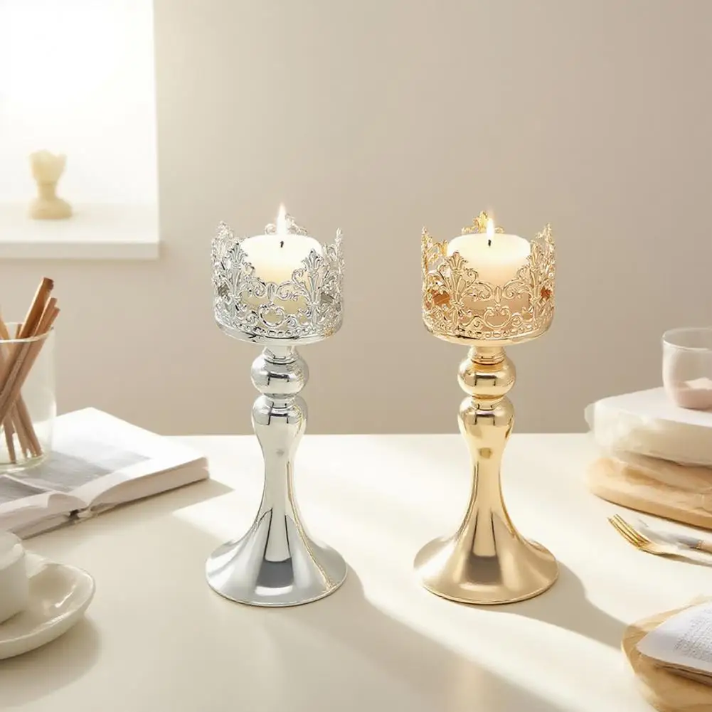 Crown Metal Candlestick European Style Crown Metal Candle Holder Decorative Dinner Table Centerpiece Elegant Mantel for Wedding