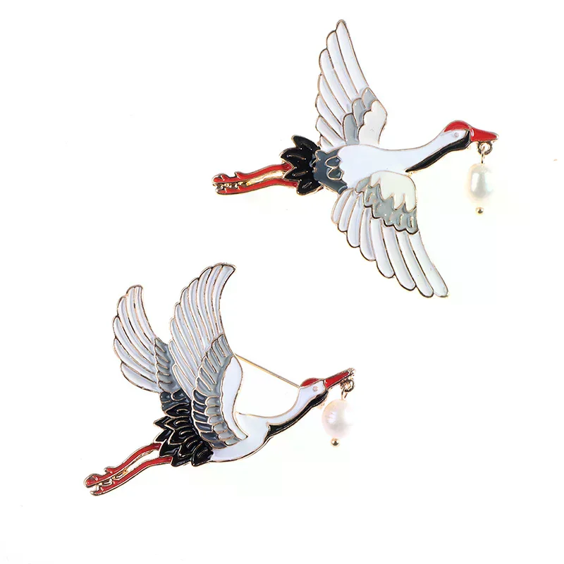 Pearls Cranes Enamel Pin Vintage Bird Charm Brooches Women Luxury Jewelry 1PC