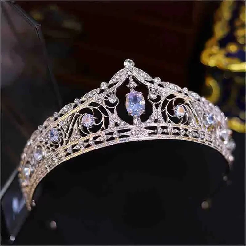 

CC Tiaras and Crowns Wedding Accessories Women Hairwear Bridal Headdress Engagement Hair Ornaments Vintage Pageant Diadem HS03