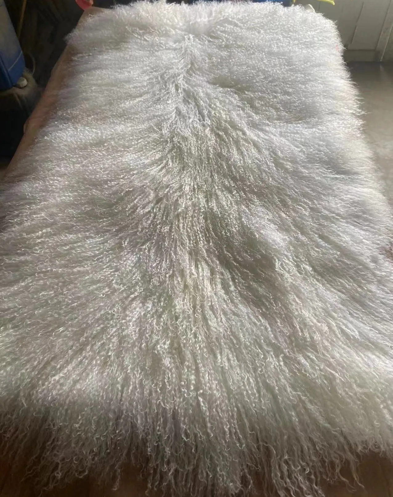 Cheap Long Hair Curly Lamb Fur Pelt / Mongolian Lamb Fur Plate / Finished Lamb Skin