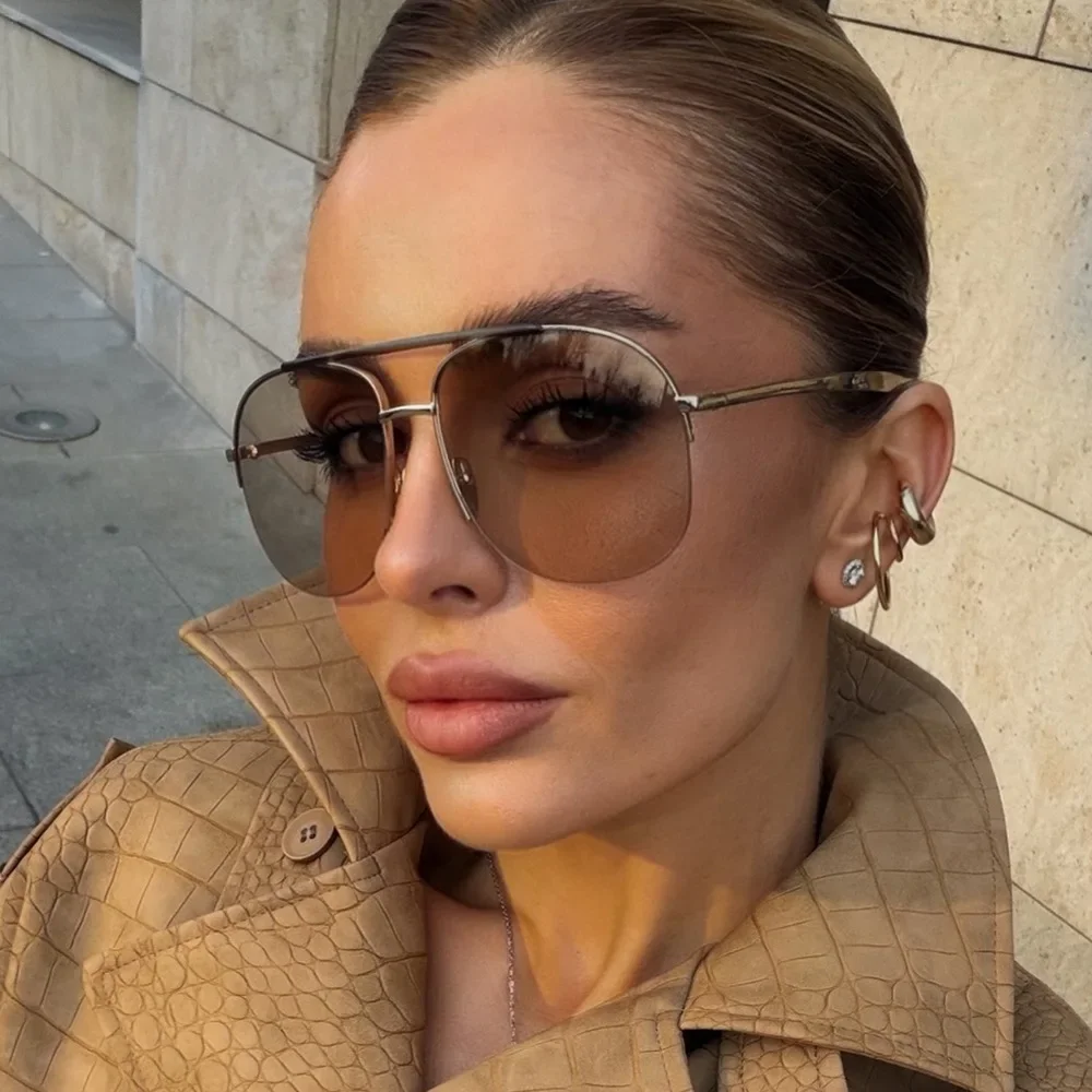Unisex Oversized Pilot Sunglasses, Gradient Lenses