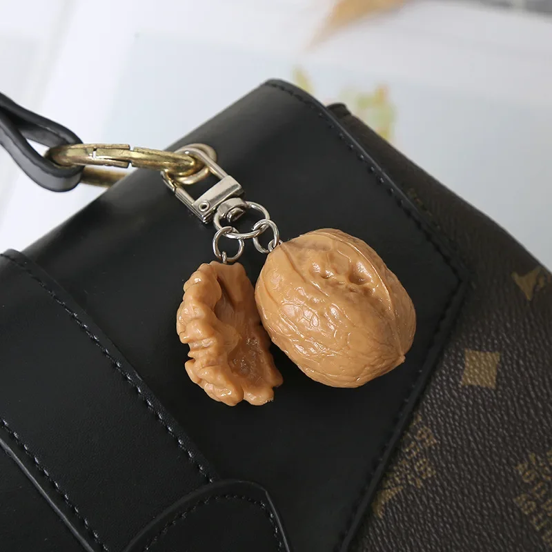 New simulation PVC walnut keychain cute creative food model gift nut funny bag car pendant Women jewelry ornaments llaveros