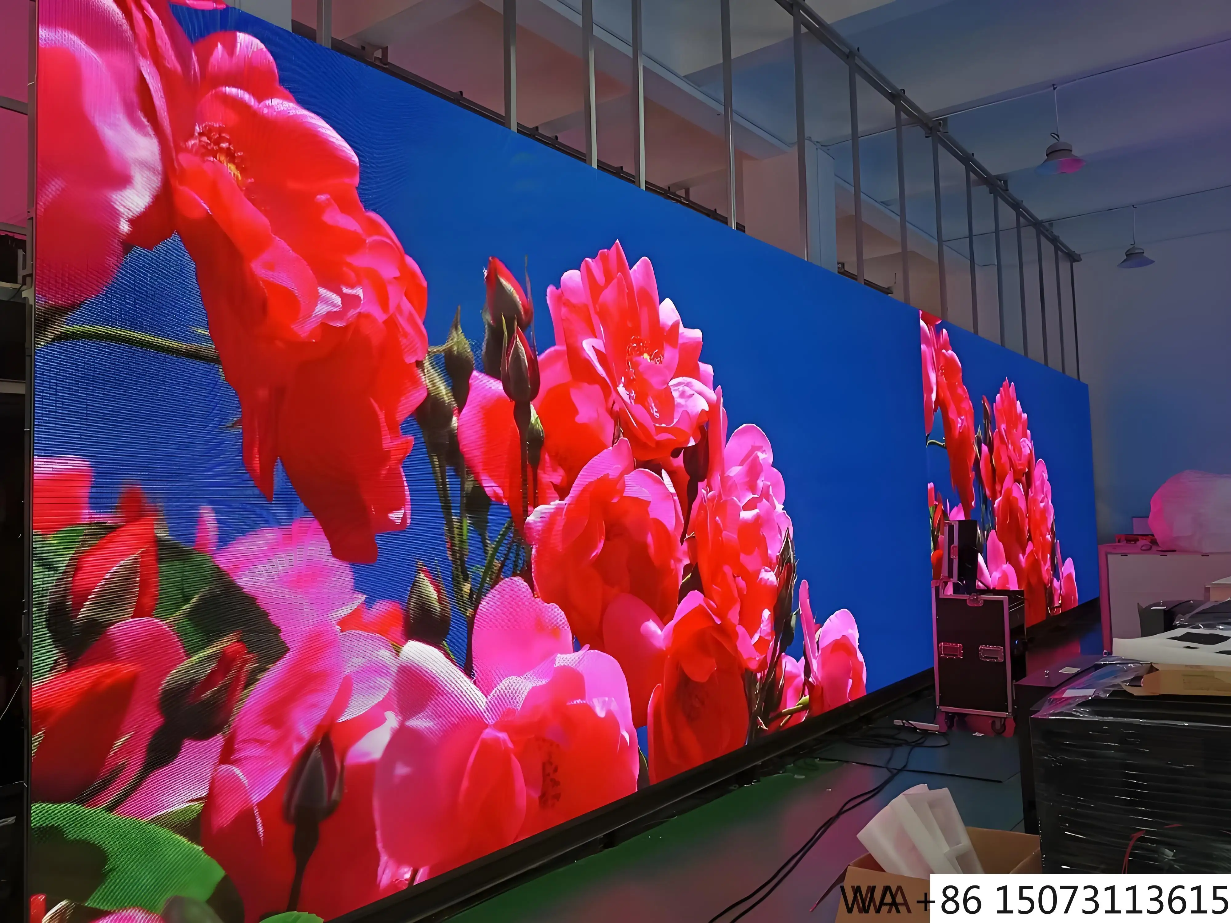 جدار فيديو للإيجار LED عالي الدقة خارجي 3M × 2M - تركيب سريع P2.604/P2.976 #4