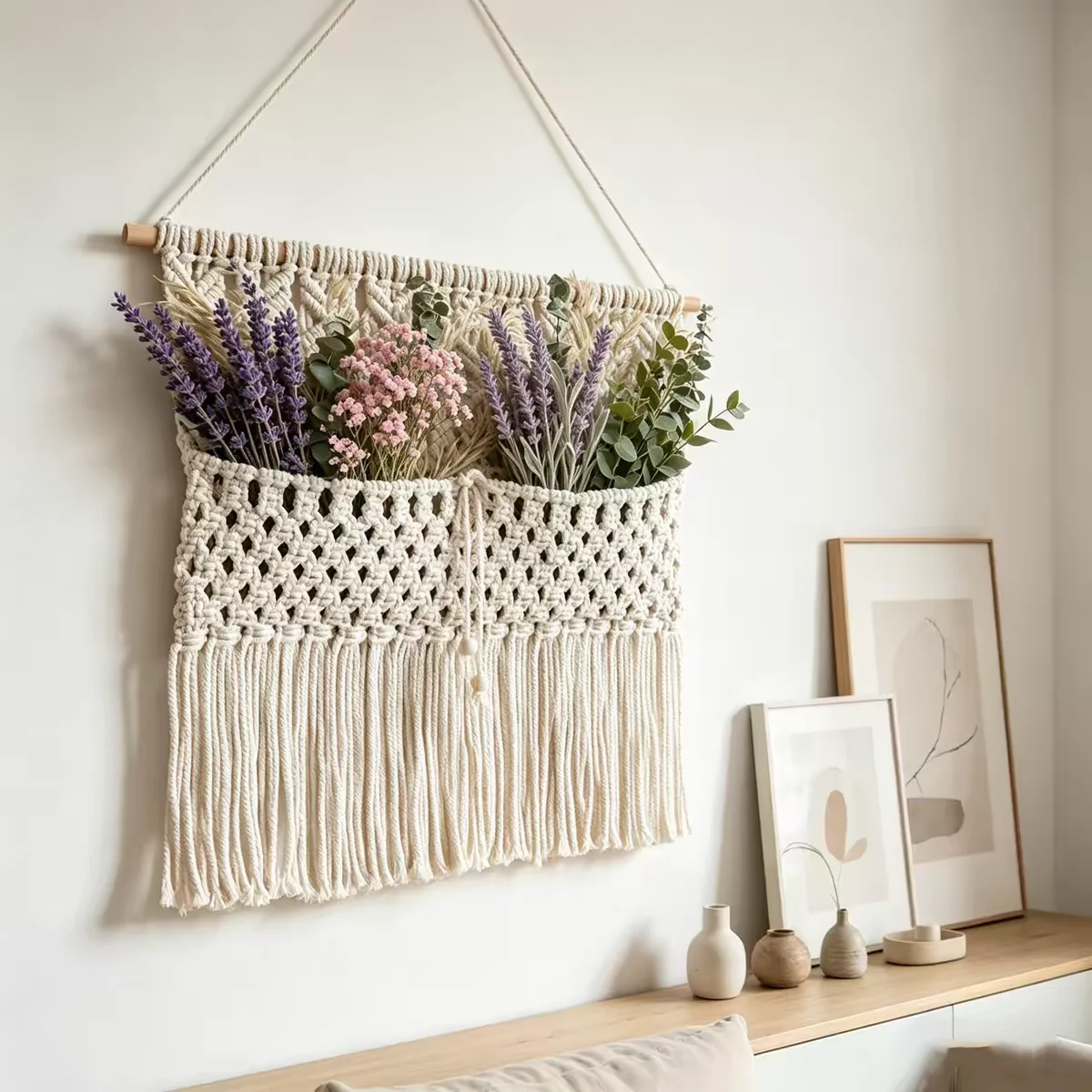 Cotton Hemp Rope Hanging Wall Basket Decoration, Bohemian Hand Woven Wall Decoration Tapestry Storage Basket.