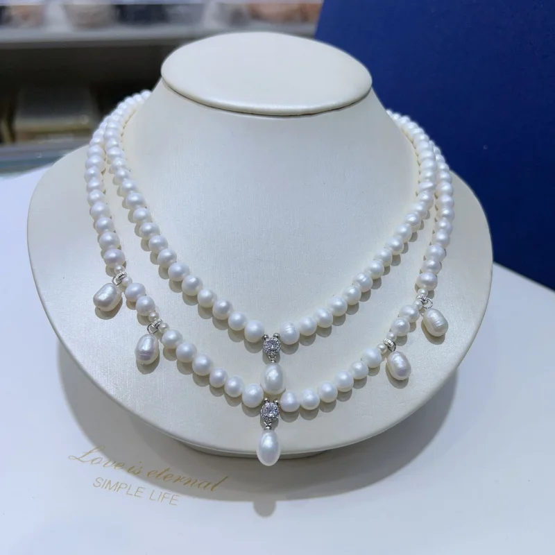 

European and American Simple Exquisite Multi-layer Necklace Niche Light Luxury Accessories Women's Fashion High-end Layered Neck