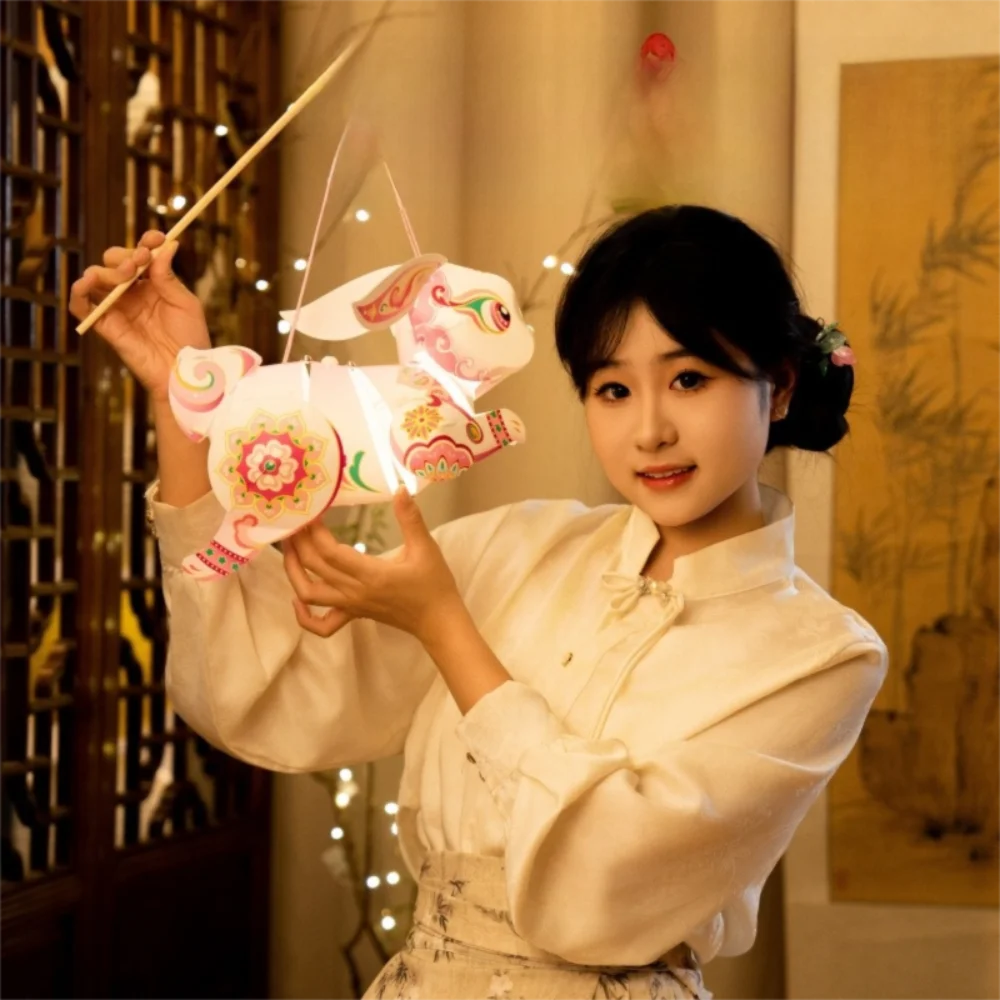 

Flying Rabbit Rabbit Lantern Handmade Cartoon Mid-Autumn Festival Lantern Chinese Style with LED Traditional Craft Lantern