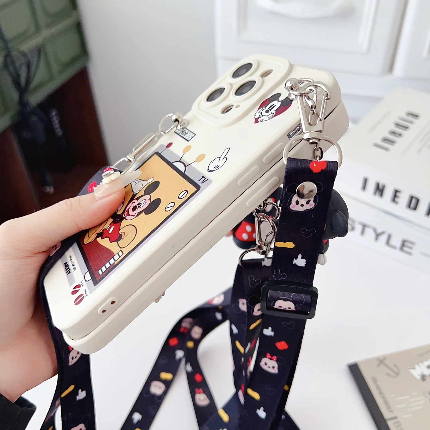 สําหรับ Samsung Galaxy A16 A06 A26 A56 A04E A05 A05s A15 A25 A35 A55 ทีวี Minnie กรณีผู้ถือเชือก