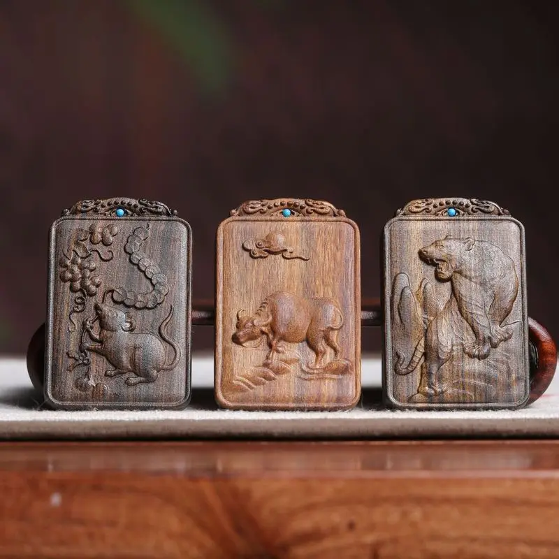 wood carving of the twelve signs, single-sided , wooden imitation agarwood carved zodiac pendant for pers