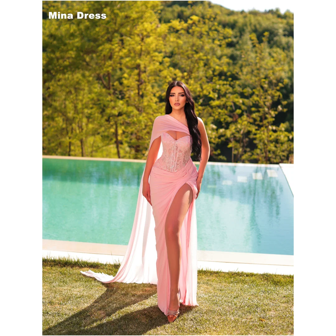 Mina Maßgeschneidertes Rosa Spitzenkleid mit Hohem Schlitz Ärmellos Rückenfrei mit Schal Formelles Abendkleid Luxuriöses Elegantes Partykleid für Damen