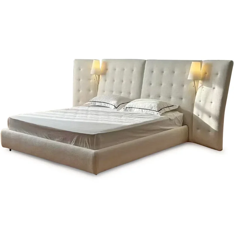 

Angel bed, Italian style, minimalist, cloth bed, master bedroom, widescreen, high back.