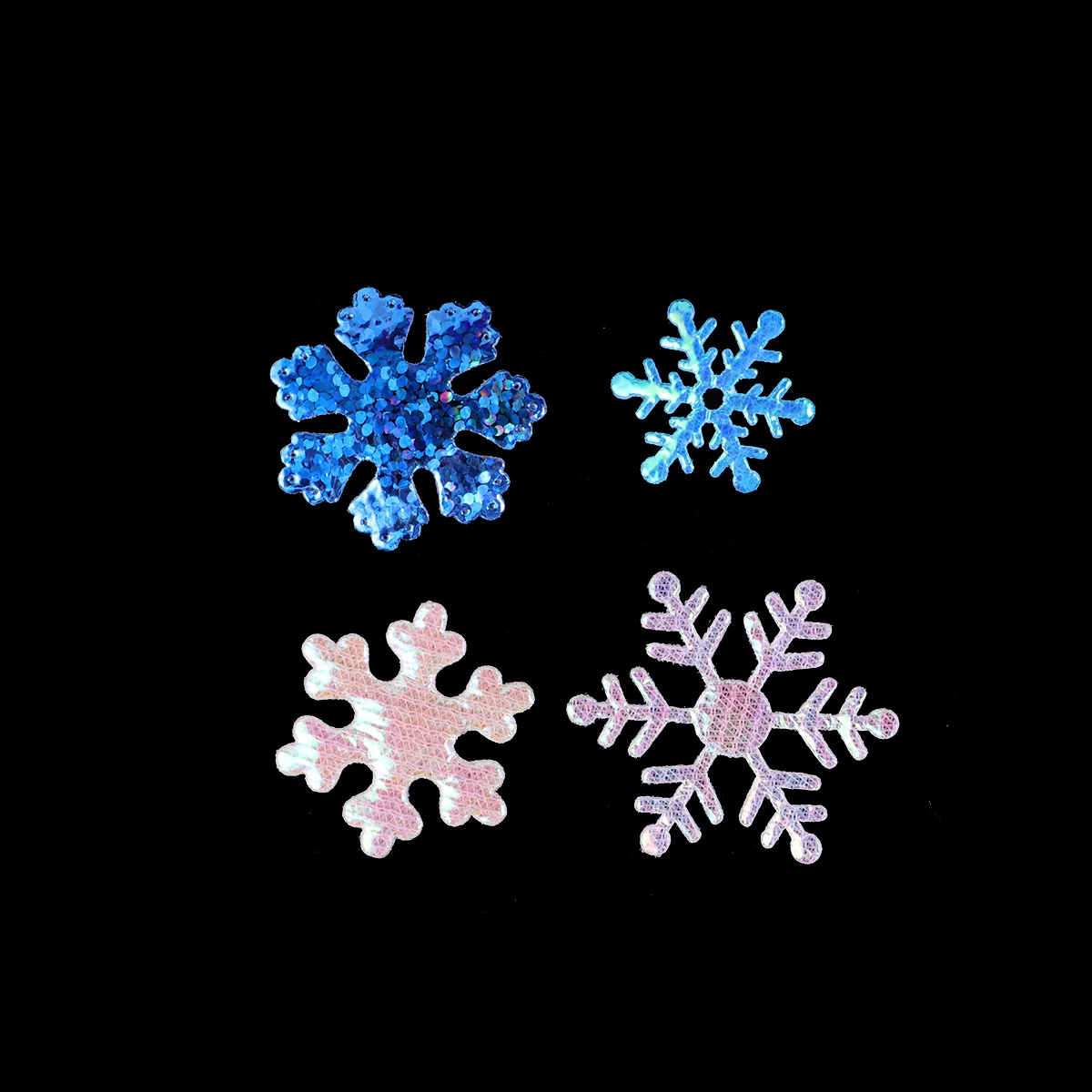 

700 Pcs Snowflake Confetti for Crafts Christmas Snowflakes Outdoor Decor Creative Sequins Funny