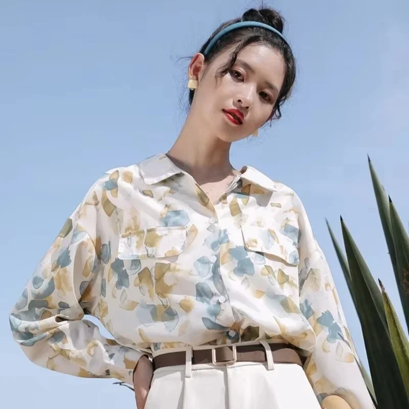 Hemden und Blusen mit Knöpfen für Damen, Muster, Korea, stilvoll, hochwertig, neu, 2025, Verkauf von jugendlichen Kleidung mit Designs, Damenoberteil