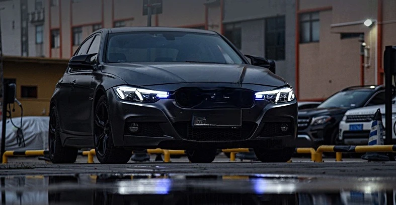 

A PairSuitable For 12-18 BMW 3 Series Blue Eyebrow Headlight Assembly Modified F30/F35 High-end LED Lens Turn Signal