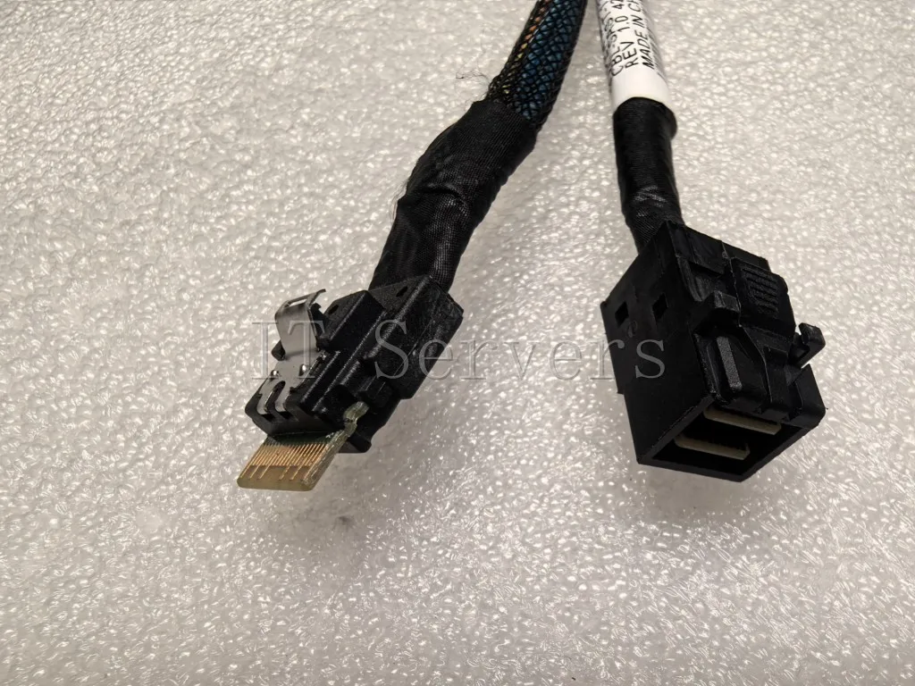 SFF-8654 4i to SFF-8643 SlimSAS to MiniSAS HD 12Gbps Internal Cable 40CM