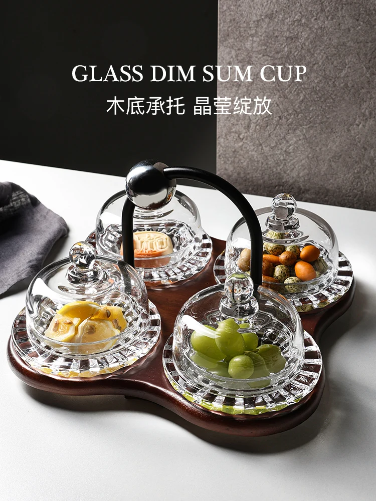 Light luxury Chinese refreshment tray, snack tray, high-value snack platter, transparent glass fruit tray, wooden tray.