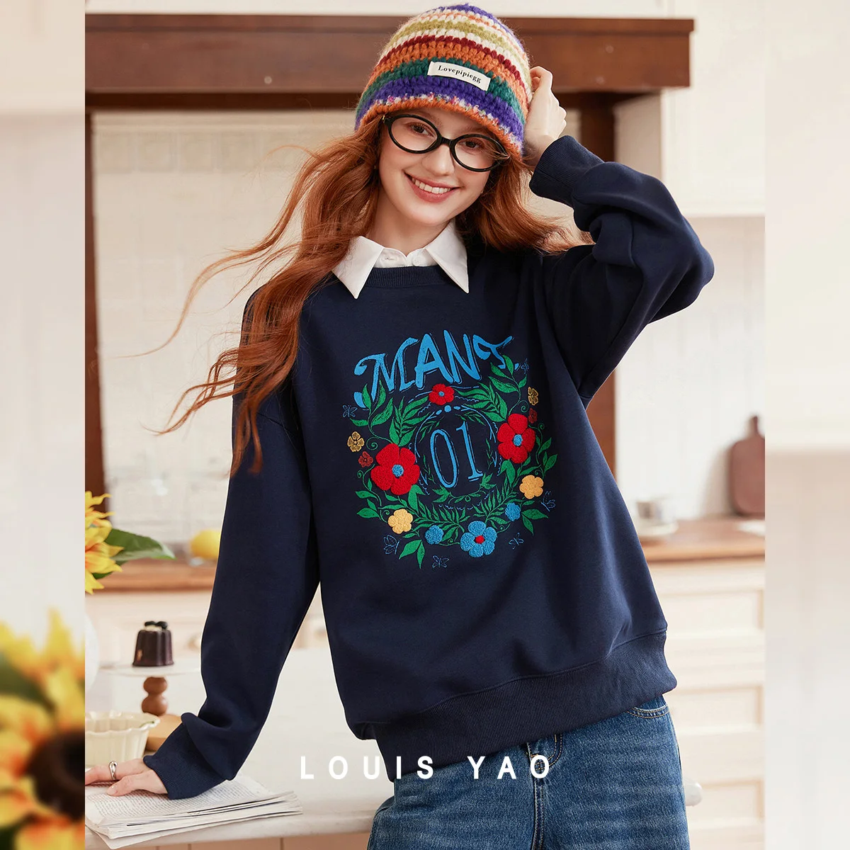

LOUIS YAO Printed Embroidered Round Neck Sweatshirt 2025 Autumn Design Micro-elastic Drop-shoulder Women's Casual Sweatshirt