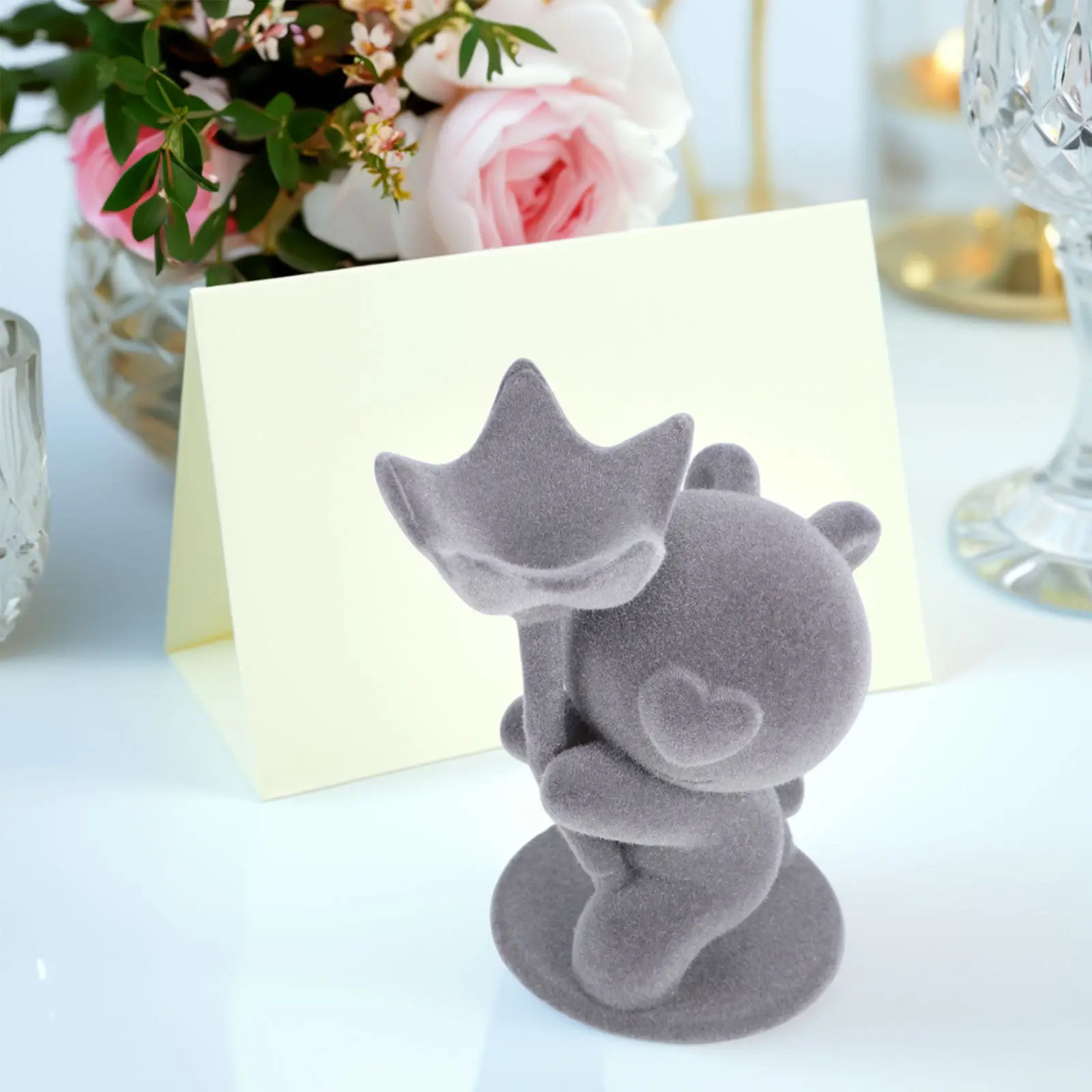 

Вечный цветок в флокированном медведе: Декор для дома, романтический подарок для предложения, подставка для стабилизированных цветов, аксессуары для кофейного столика и рабочего стола, подарок на День святого Валентина