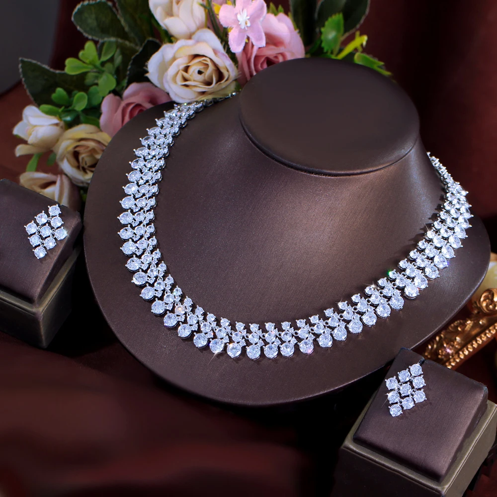 CWWZircons Luxury Bridal Jewelry Sets Multi Cut CZ Necklace&Square Cluster Earrings For Brides Pageant Wedding Accessory T0527