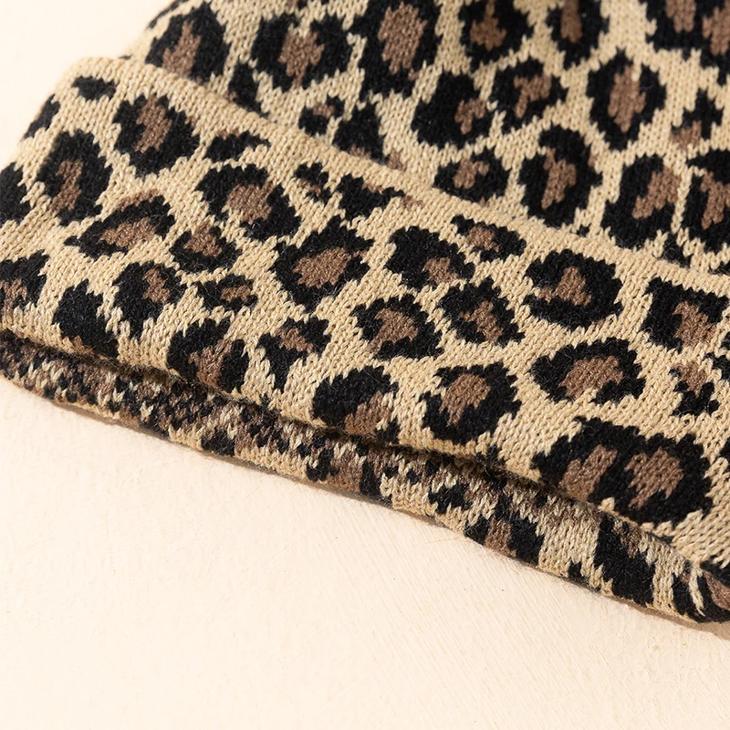 New Autumn Winter Trendy Leopard Crimping Korean Version Hairball Knit Hat Classic Beanies European Wind Beauty Warm Cold Hats 6