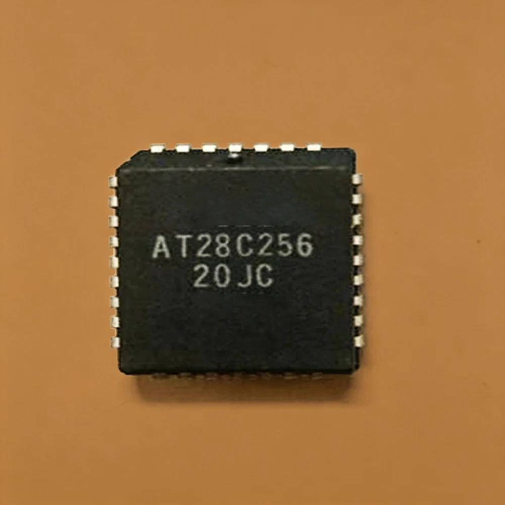 2pcs/lot AT28C256-20JC AT28C64 AT28C256 PLCC-32