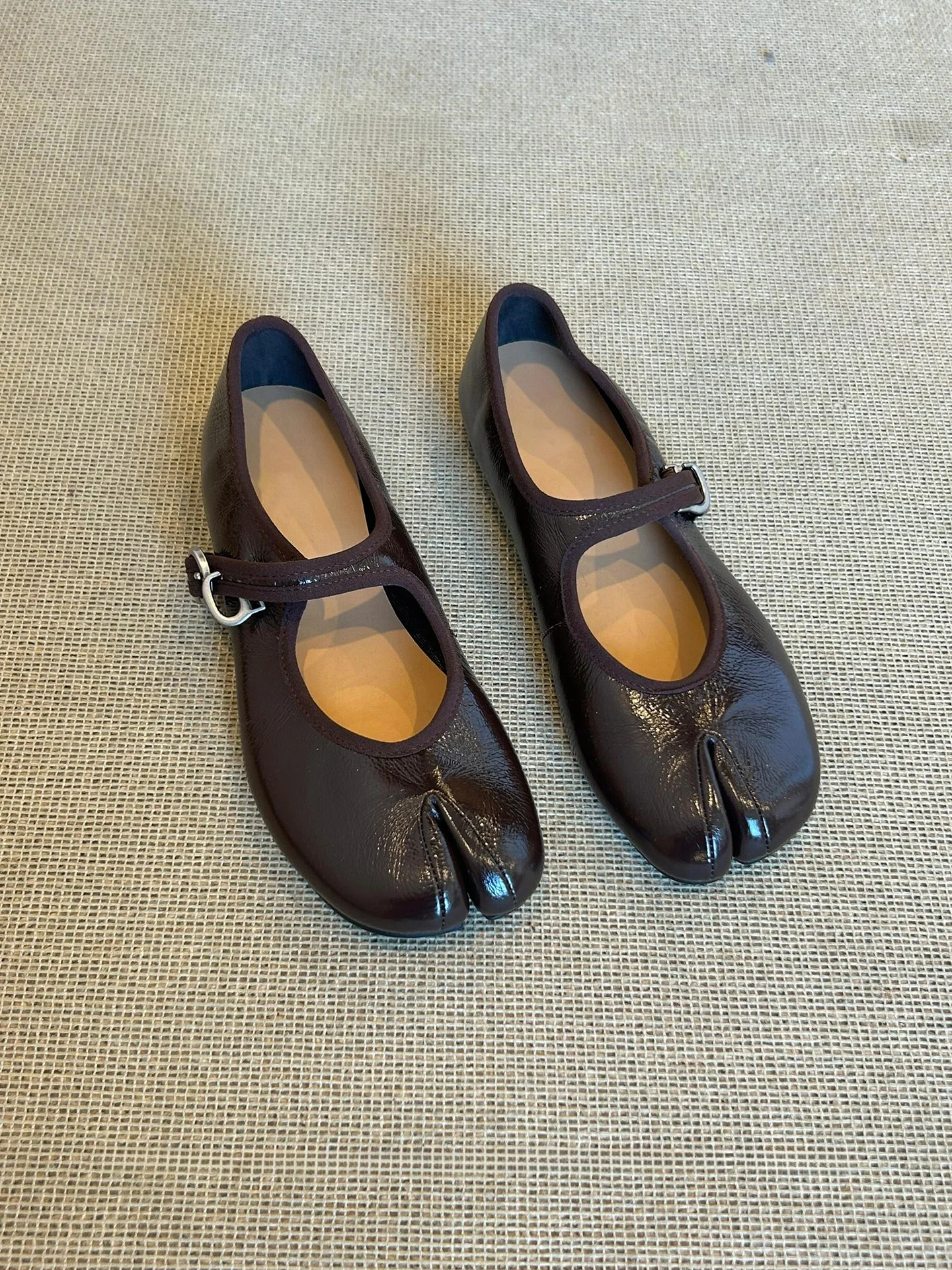 zapatos-retro-de-piel-con-punta-dividida-para-mujer-con-aumento-de-altura-bailarinas-para-el-trabajo-estilo-casual-forradas-de-piel-de-oveja-modernas-mary-janes