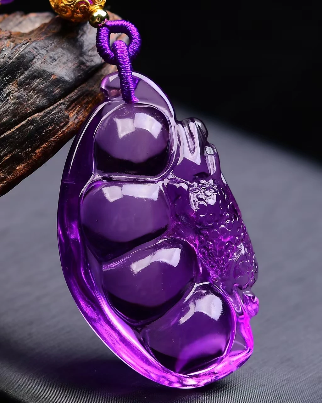 

Natural Purple Amethyst Quartz Pendant 45*26*16mm Bean Water Drop Amethyst Jewelry Beads Women Men Necklace Brazil AAAAAA