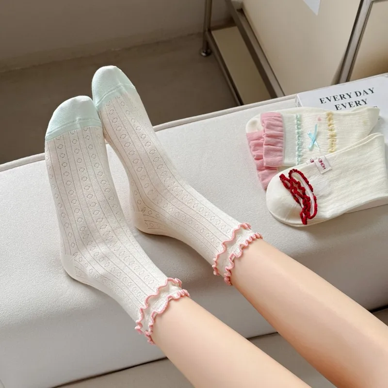 

Thin Socks Women's Summer Socks Sweat-absorbing Mesh Stockings Breathable Tube Socks Lace Bow Curling Edge Skin-friendly Soft