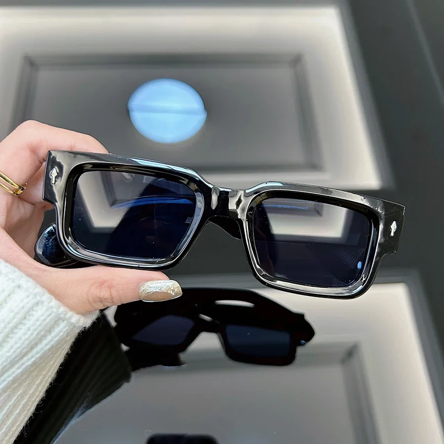 Fashion Square Sunglasses Men Women Brand Designer Retro Sun Glasses Male Female Rectangle Frame Vintage Rivet Oculos De Sol