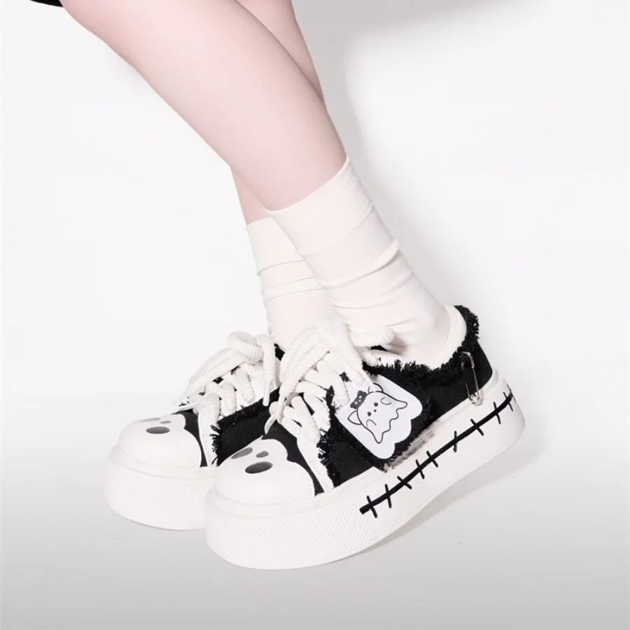 Cute Cat Paw Casual Sports Shoes Women Black White Frayed Edge Ghost Patch Safety Pin Stitch Decor Thick Sole Casual Lolita Shoe