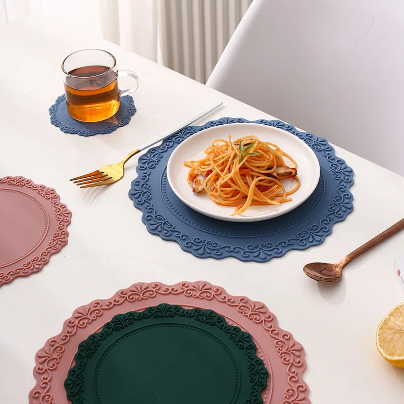 Kitchen Round Embossed Table Mat Placemats Multi-Purpose Silicone Hot Mats Nordic Home Decor Heat Resistant Waterproof Coaster