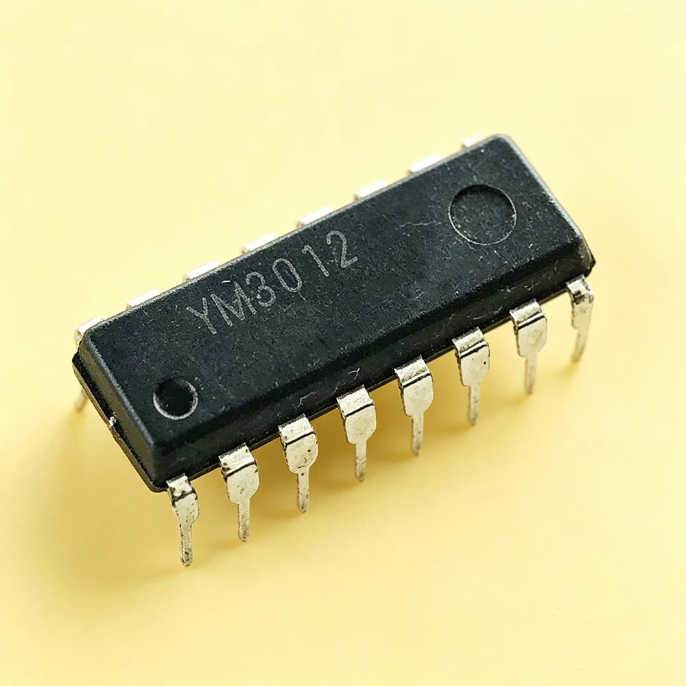 1pcs/lot 3012 YM3012  DIP In Stock