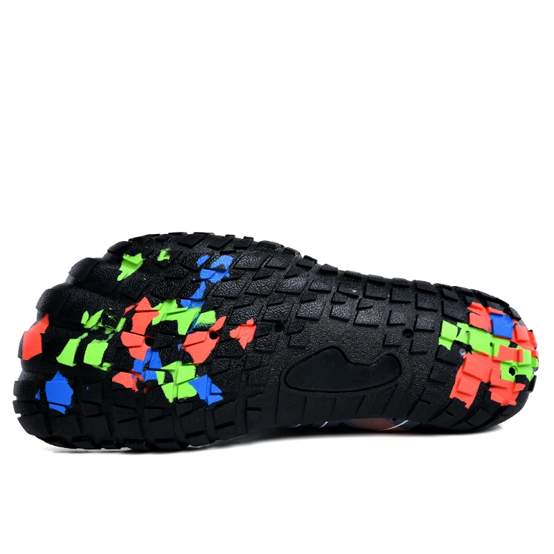 أحذية رياضية مائية جديدة للذكور والإناث بين الوالدين والطفل، أحذية ذات نعل ناعم متعددة الوظائف، لياقة الزوجين، والجري، والسباحة، والوا